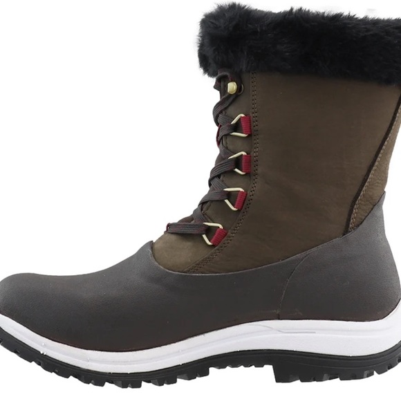 New brown mucks arctic apres lace winter boot size 6 cozy fur snow outdoor - Picture 2 of 6
